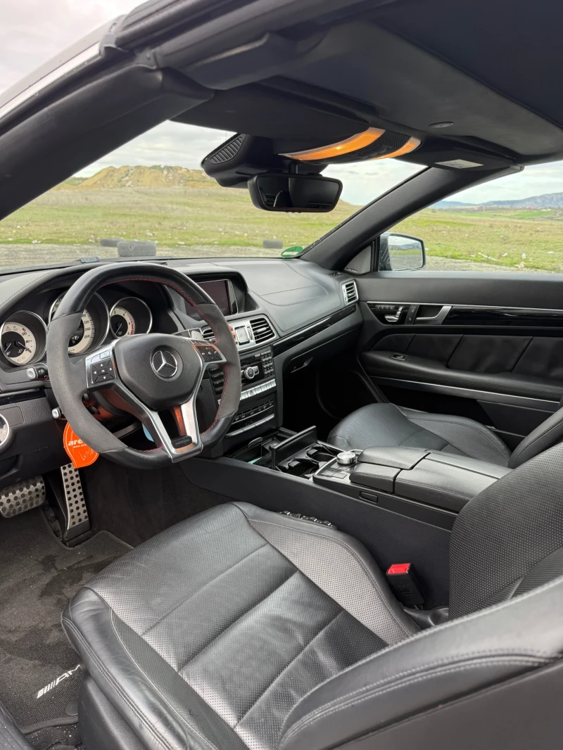 Mercedes-Benz E 350 КАБРИО* ROLEX* 360CAM* ОБДУХВАНЕ* AMG* , снимка 6 - Автомобили и джипове - 52617438