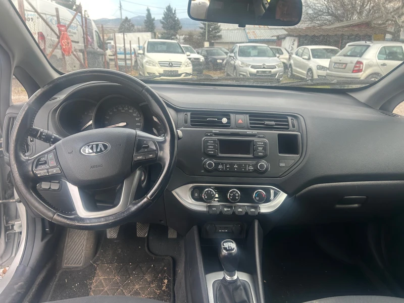 Kia Rio 1.1, снимка 11 - Автомобили и джипове - 52973429