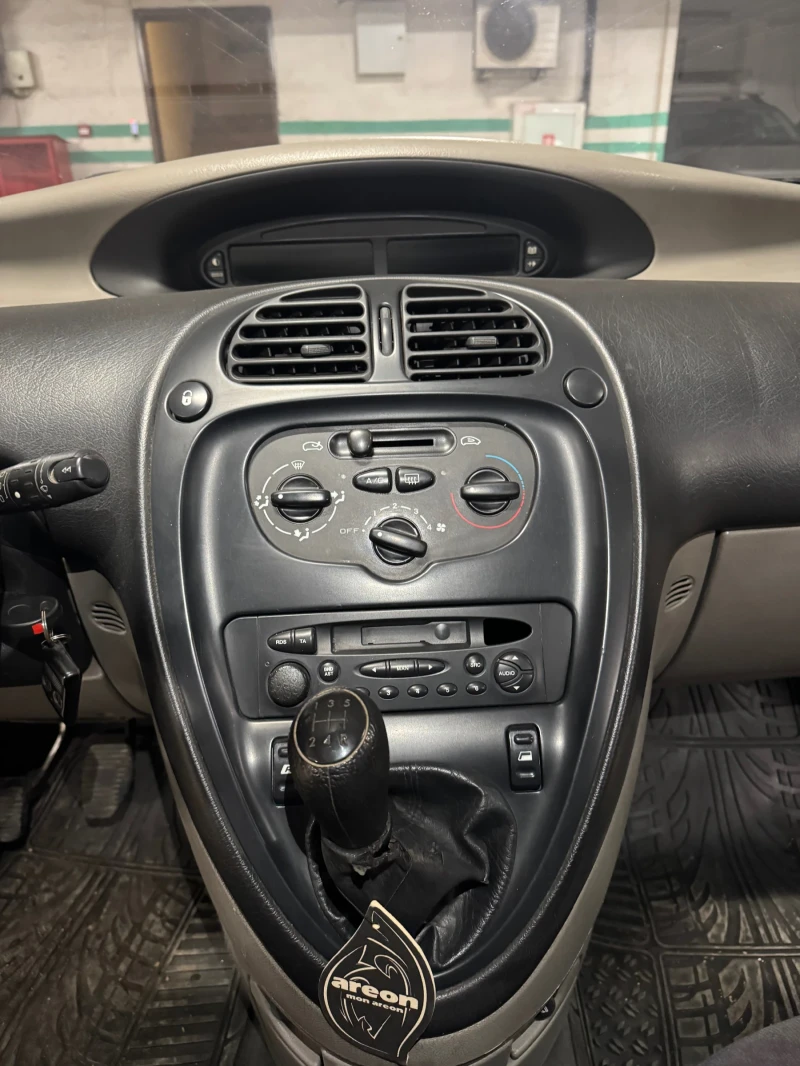 Citroen Xsara picasso, снимка 16 - Автомобили и джипове - 53112187