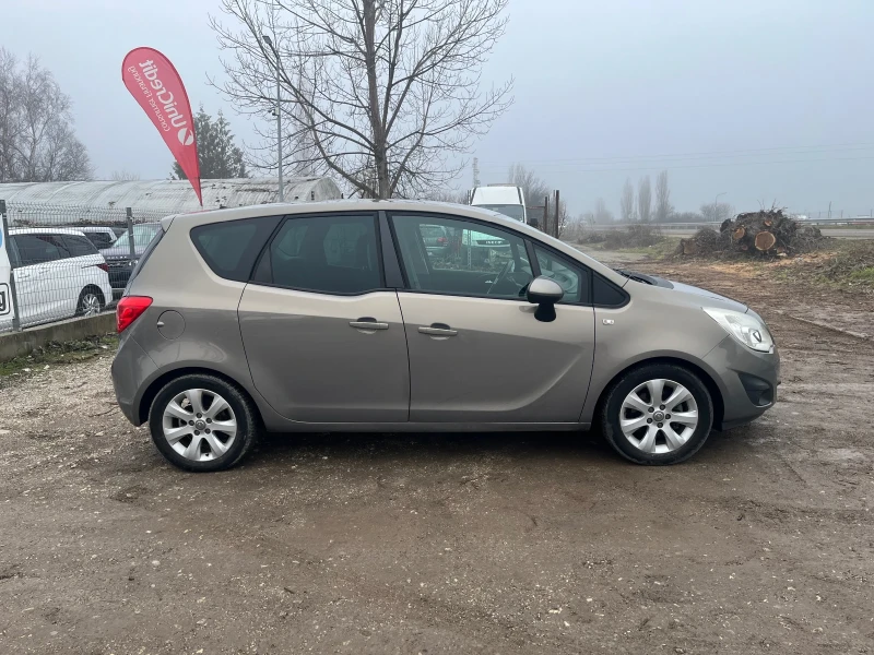 Opel Meriva 1.3CDTI-ITALIA, снимка 4 - Автомобили и джипове - 53449303