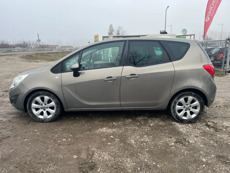 Opel Meriva 1.3CDTI-ITALIA, снимка 12 - Автомобили и джипове - 53449303