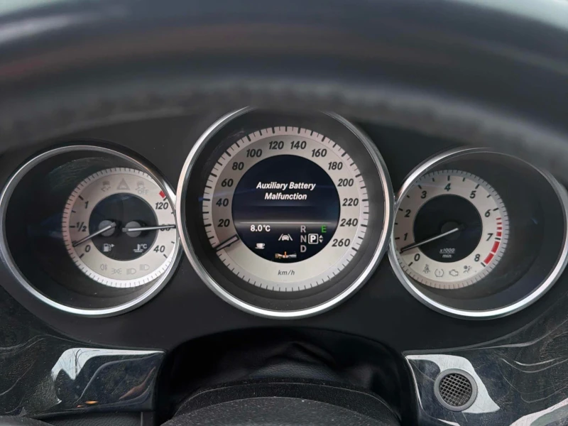 Mercedes-Benz CLS 500 С РЕГИСТРАЦИЯ & АВТО КРЕДИТ, снимка 8 - Автомобили и джипове - 53538664