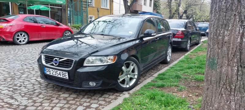 Volvo V50 2000 д, снимка 2 - Автомобили и джипове - 53572594