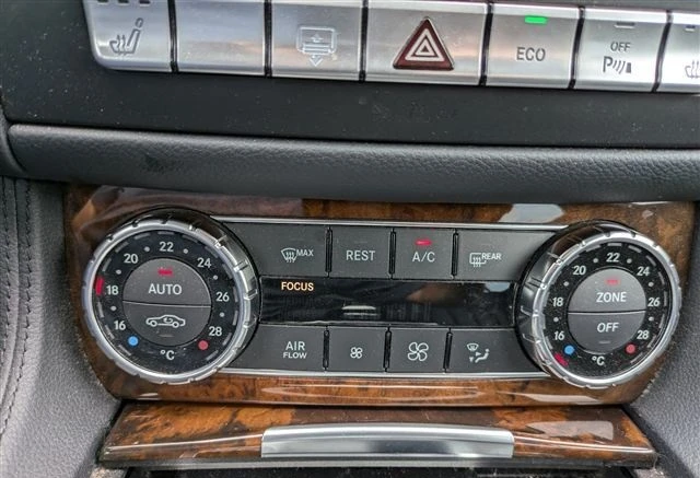 Mercedes-Benz CLS 350, снимка 16 - Автомобили и джипове - 53154701