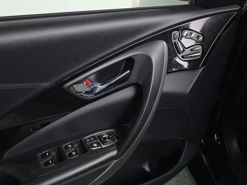 Hyundai Grandeur Hg300 Exclusive, снимка 17 - Автомобили и джипове - 53777821