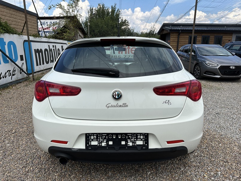 Alfa Romeo Giulietta 1.4i EURO-5B - изображение 5