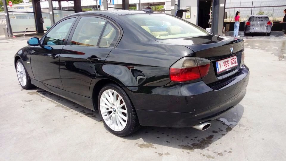 BMW 318 D  Е90 - изображение 2