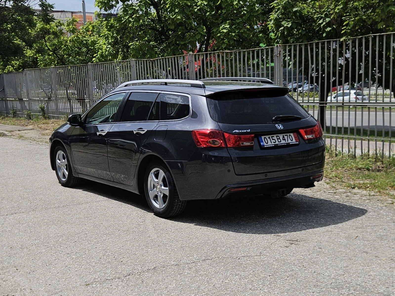 Honda Accord 2.2i-DTEC Facelift Elegance Tourer - изображение 7
