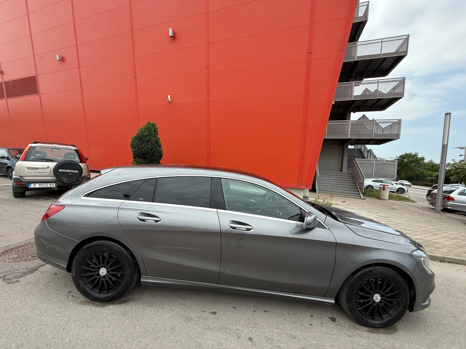 Mercedes-Benz CLA 220 AMG* Автоматик* LED* Панорама - изображение 4