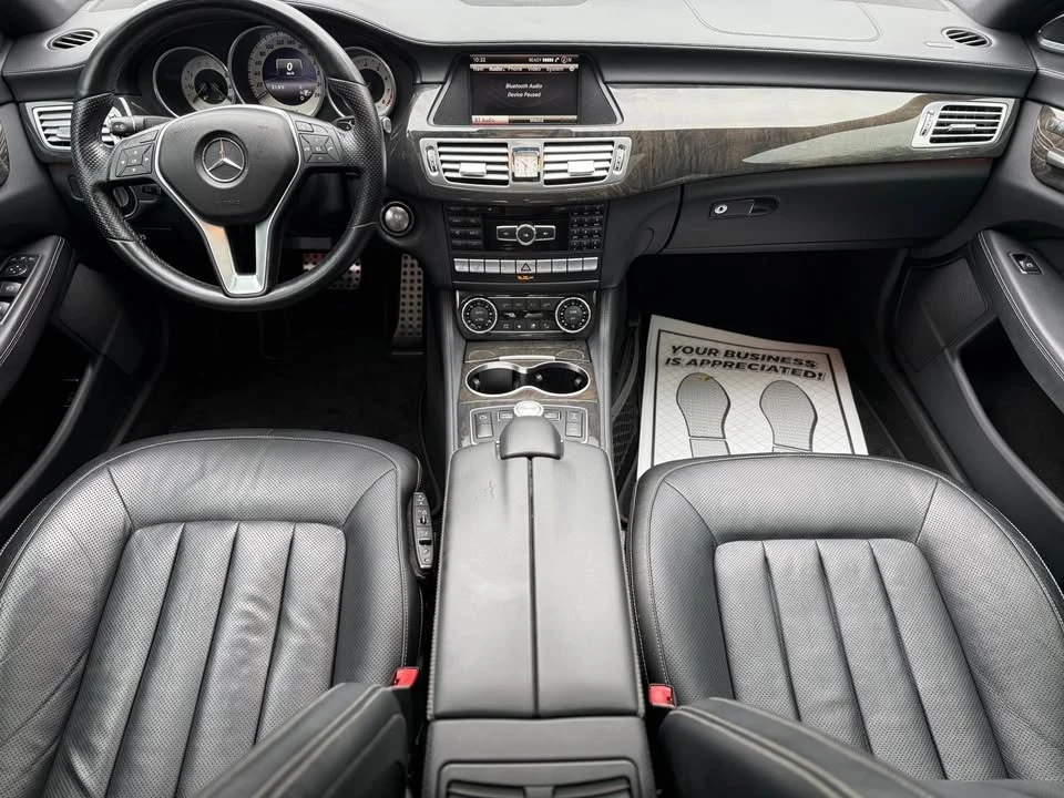 Mercedes-Benz CLS 550 4MATIC * * CARFAX * * АВТО КРЕДИТ * *  - изображение 6