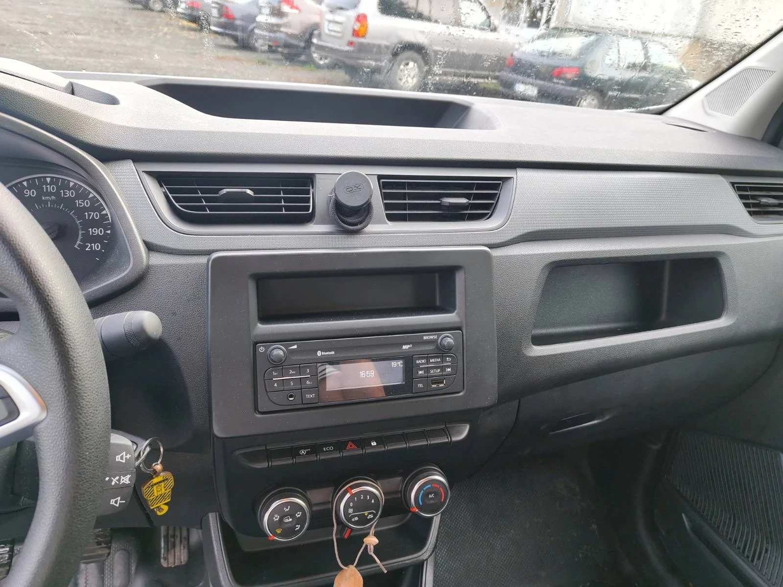 Renault Express  - изображение 6