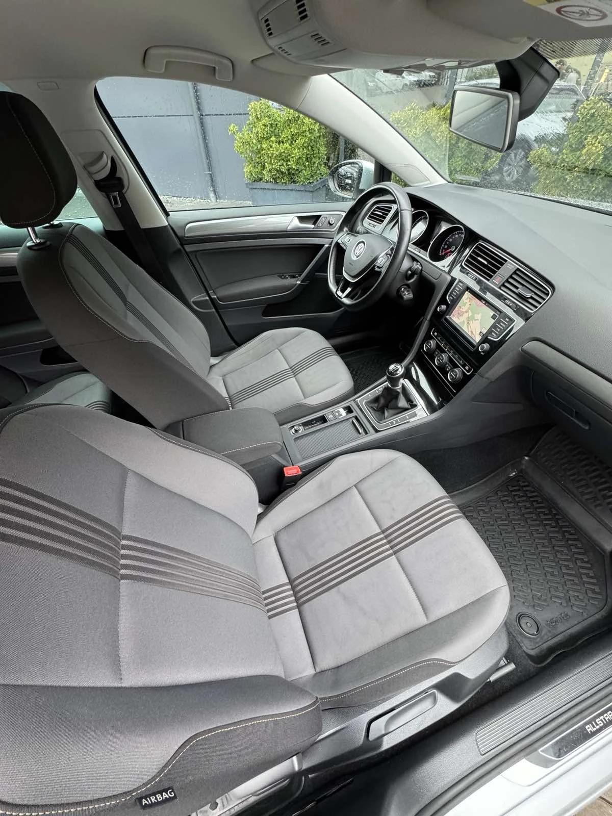 VW Golf ����� | Mobile.bg � ����������� 12