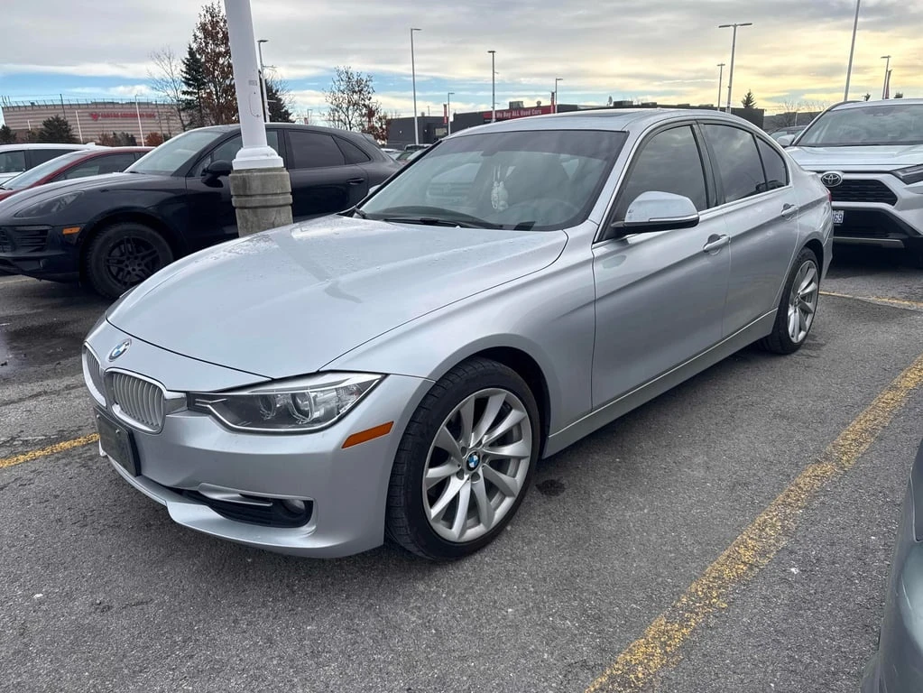 BMW 320 i xDrive * CARFAX *    | Mobile.bg   1