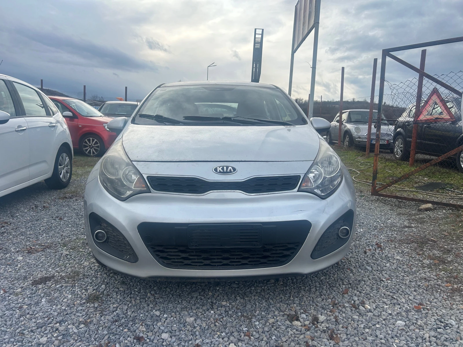 Kia Rio 1.1 | Mobile.bg � ����������� 1