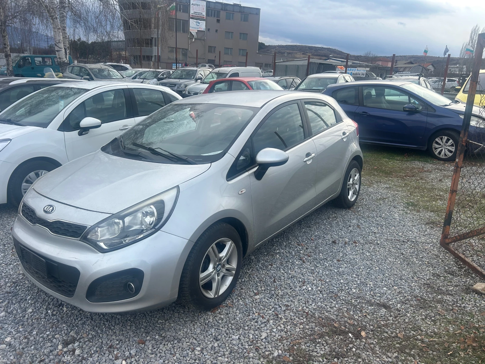 Kia Rio 1.1 | Mobile.bg � ����������� 2