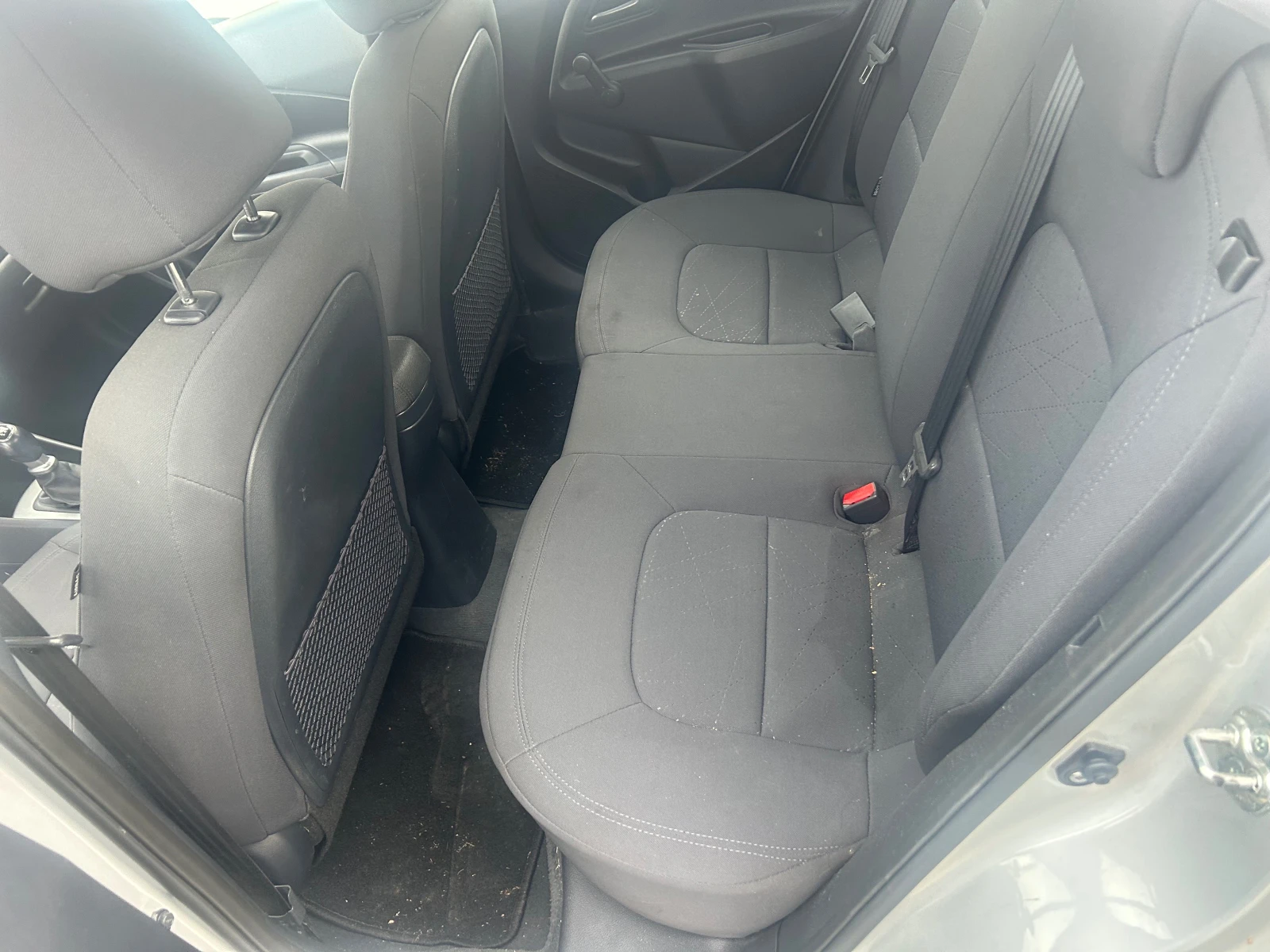 Kia Rio 1.1 | Mobile.bg � ����������� 10