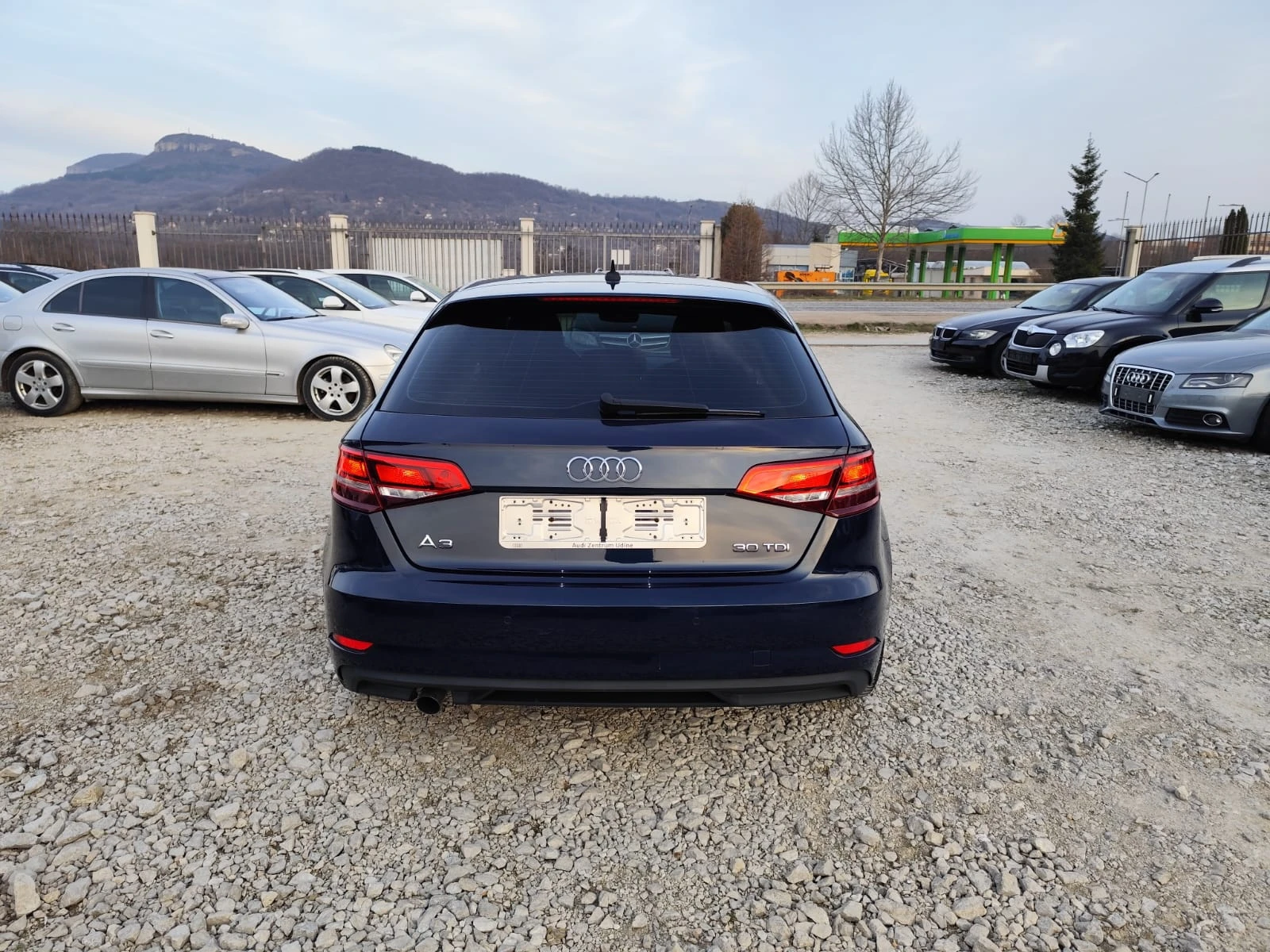 Audi A3 1.6 дизел РЕАЛНИ КЛ., снимка 6 - Автомобили и джипове - 53747145