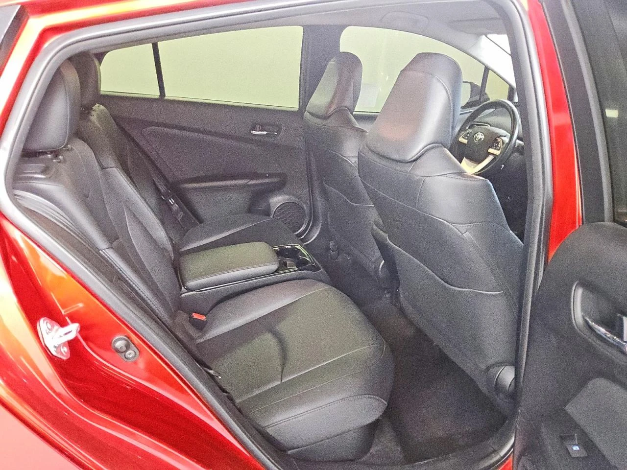 Toyota Prius PRIME PREMIUM, снимка 9 - Автомобили и джипове - 53846439