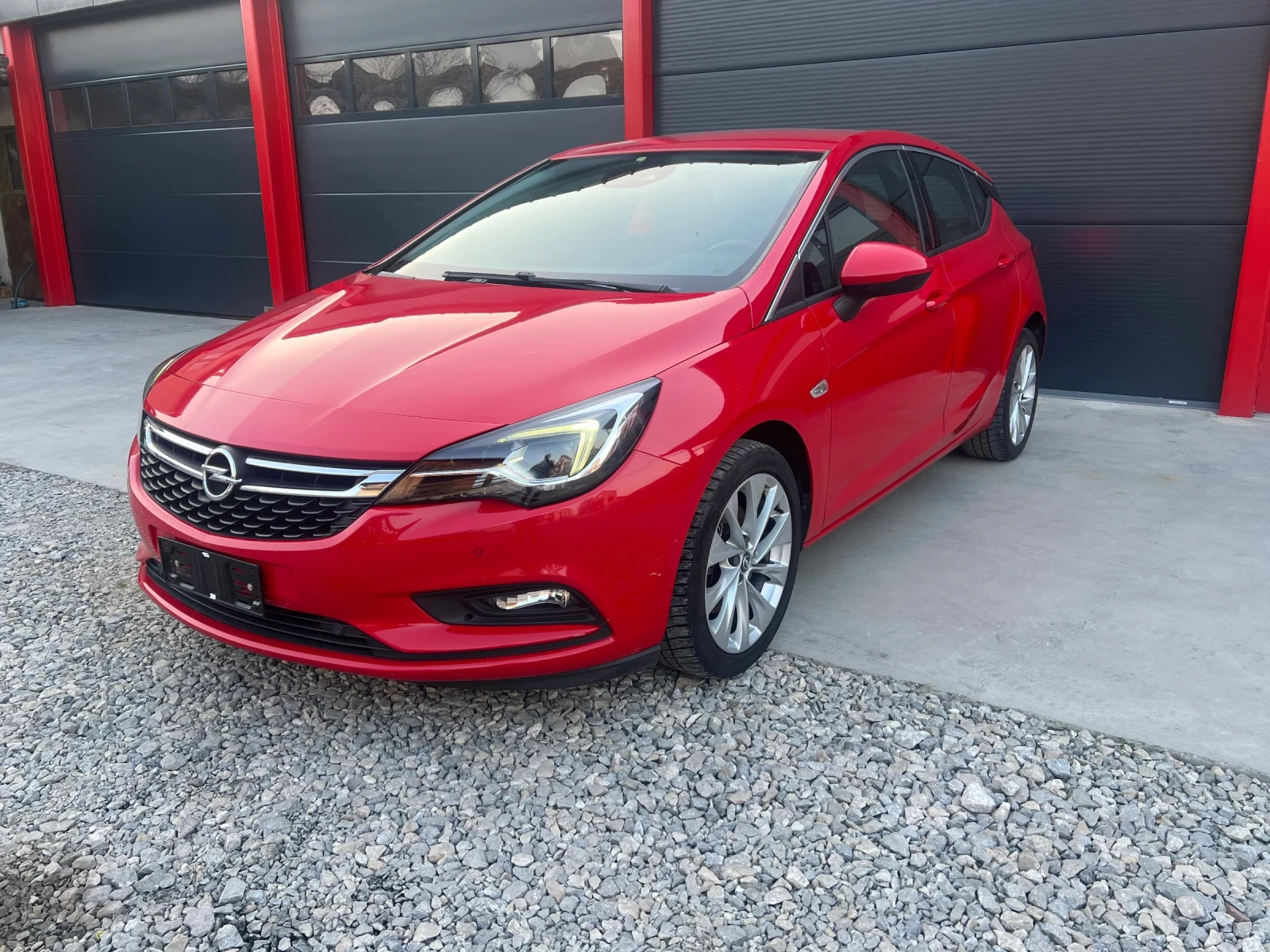 Opel Astra 1.6 CDTI Automatik, снимка 3 - Автомобили и джипове - 53866717