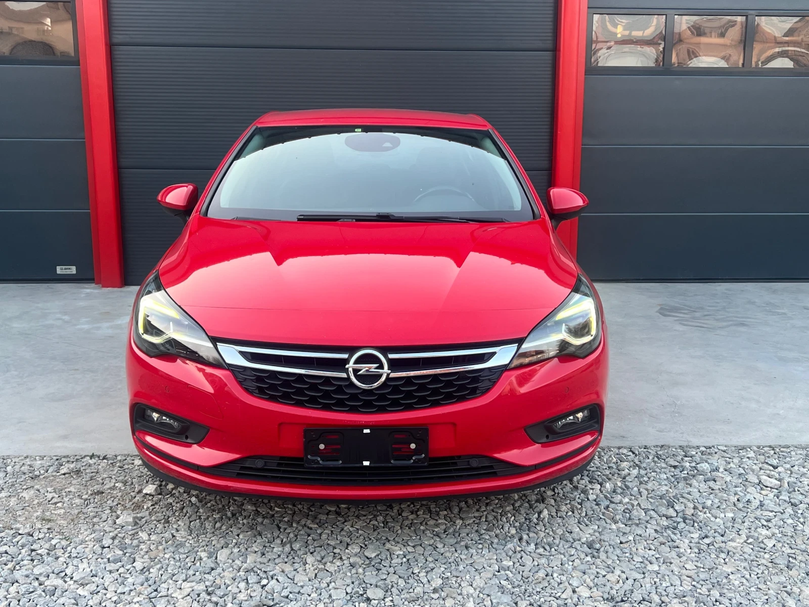 Opel Astra 1.6 CDTI Automatik, снимка 2 - Автомобили и джипове - 53866717