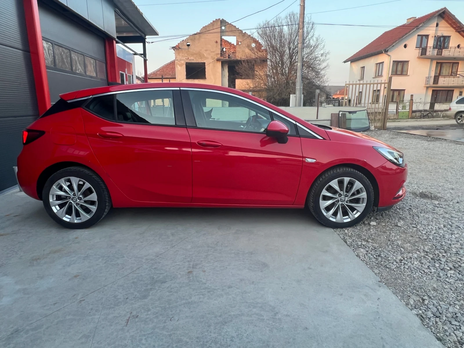 Opel Astra 1.6 CDTI Automatik, снимка 6 - Автомобили и джипове - 53866717