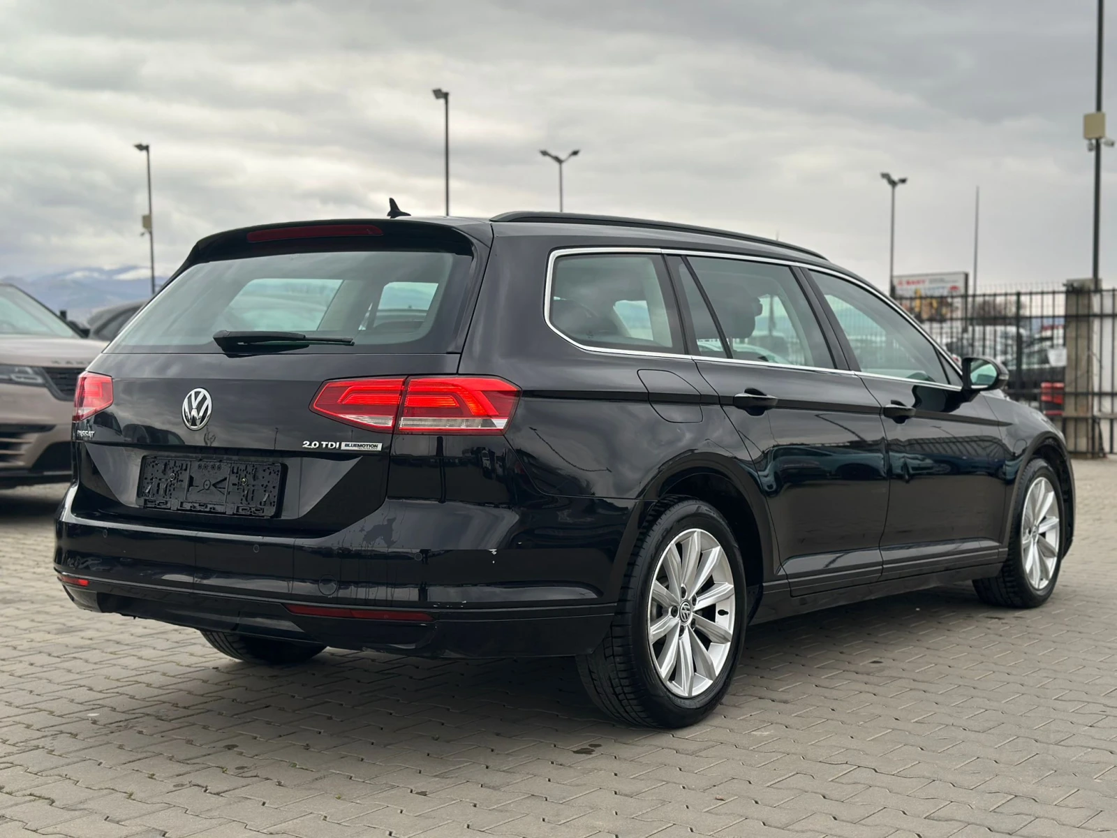 VW Passat / 2.0 TDI / 150 HP / BLUEMOTION /, снимка 5 - Автомобили и джипове - 53901829