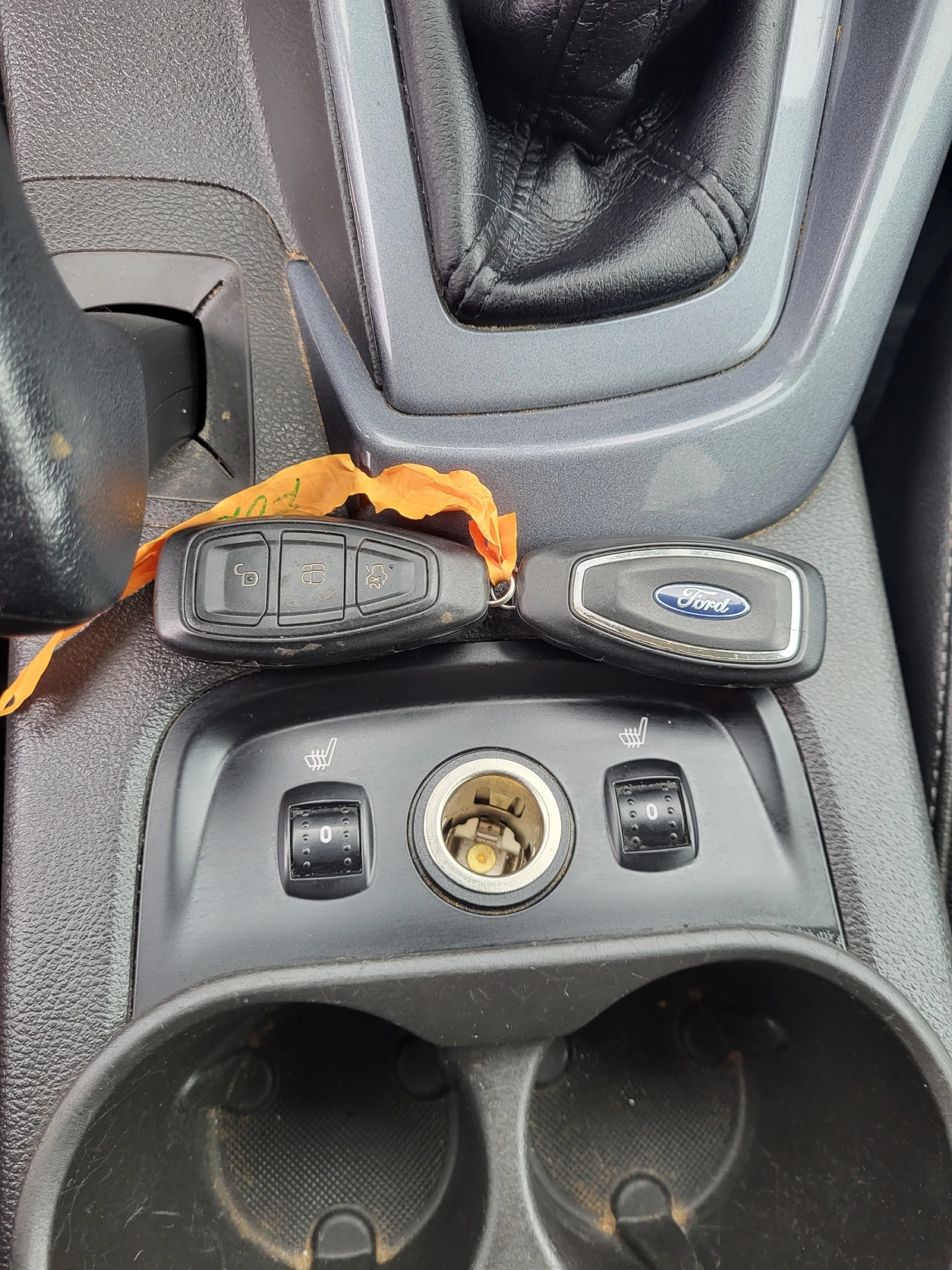 Ford Focus ФУЛ екстри Автоматично паркиране NAVI, снимка 9 - Автомобили и джипове - 54016067