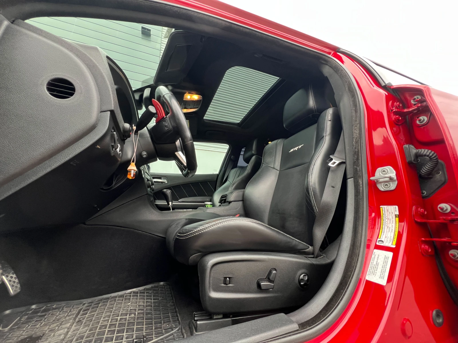 Dodge Charger 6.4 V8 HEMI SRT8, снимка 11 - Автомобили и джипове - 54019576