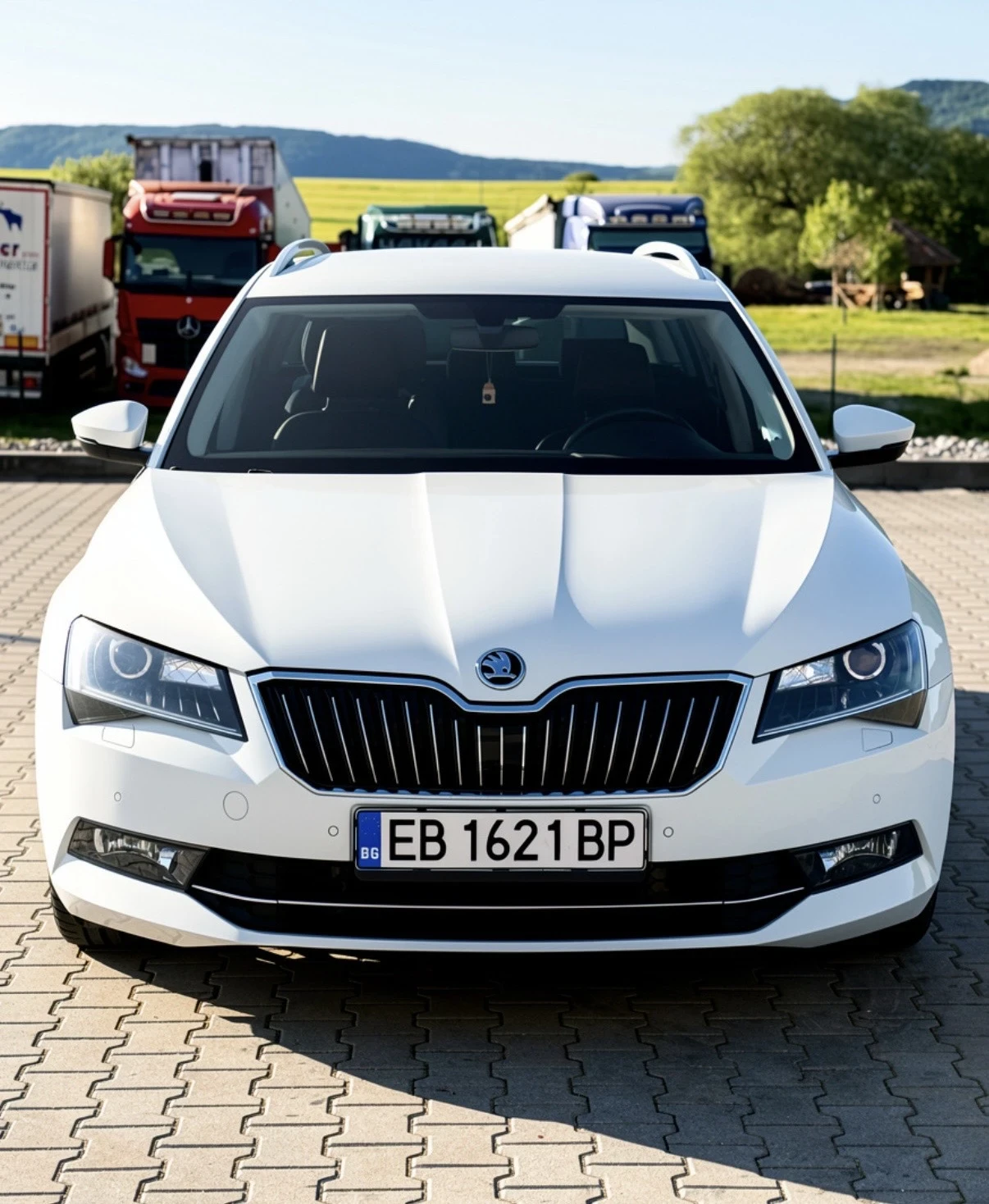 Skoda Superb 2.0TDI LAURIN & KLEMENT 2016