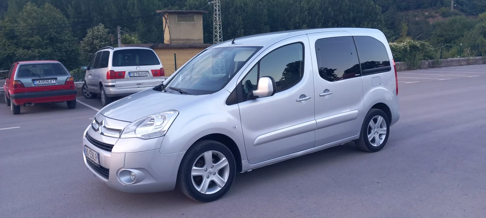 Citroen Berlingo 1.6 benzin , снимка 6 - Автомобили и джипове - 55246674