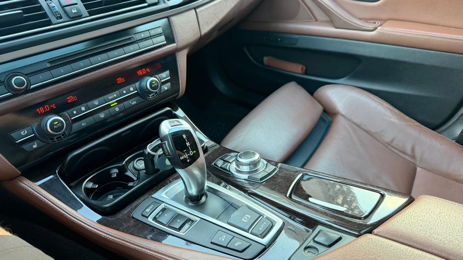 BMW 530 Xdrive, снимка 14 - Автомобили и джипове - 55291148