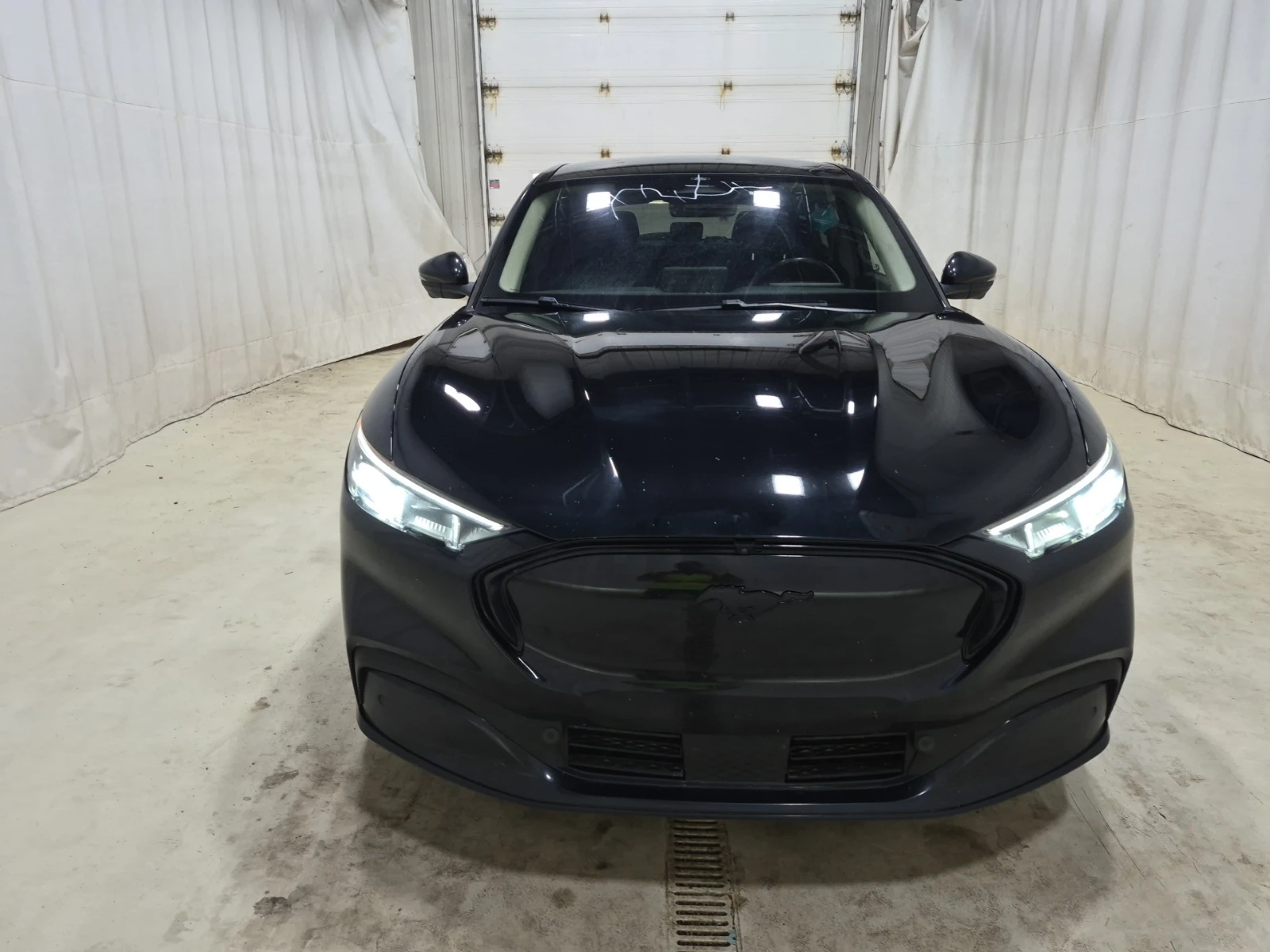 Ford Mustang Mach-E Premium* 360View* B&O* Distronic* CarPlay* Keyless