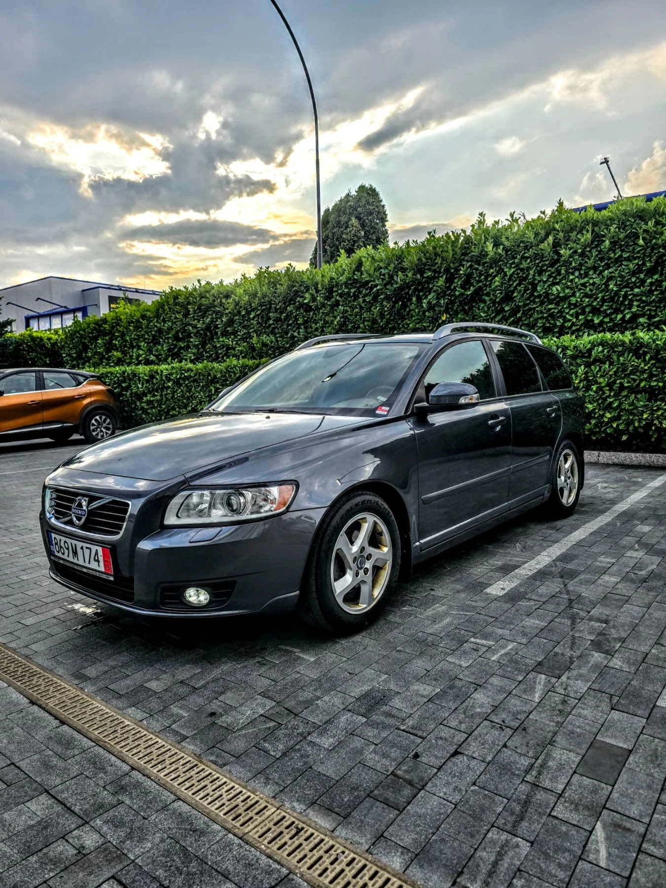 Volvo V50 1.6 Fecelift,  TOP, снимка 3 - Автомобили и джипове - 55726680