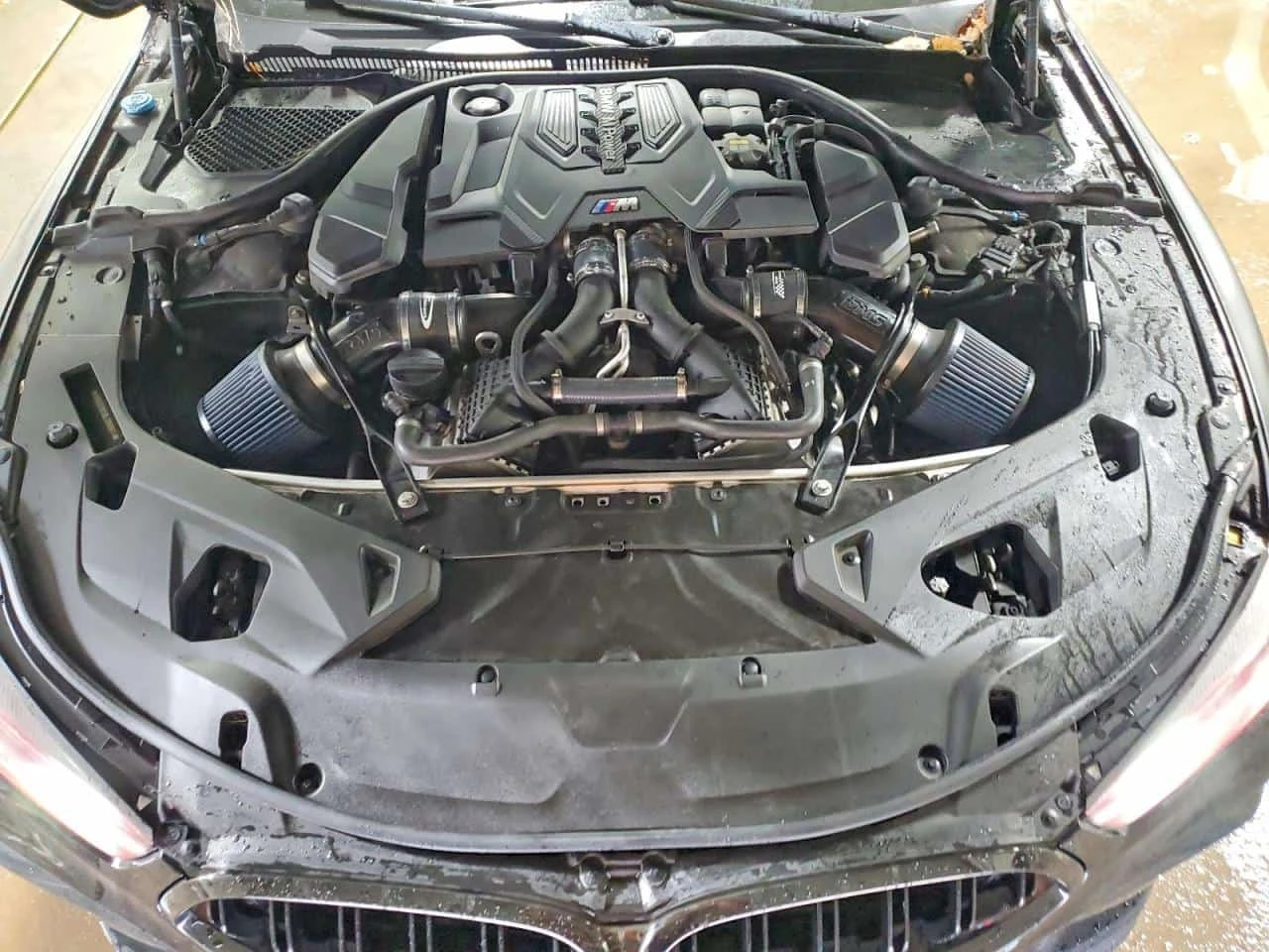 BMW M8 | CARFAX | ���� �� �������� | Mobile.bg � ����������� 11