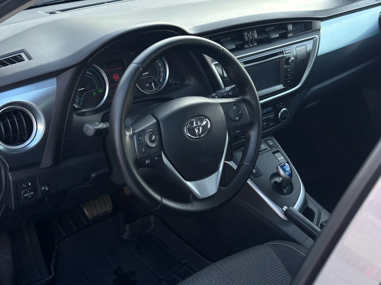 Toyota Auris II 1.8 Hybrid ���� ������� �������� | Mobile.bg � ����������� 8