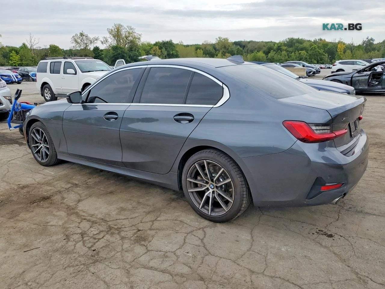 BMW 330 xDrive* HIFI* , снимка 4 - Автомобили и джипове - 56576989