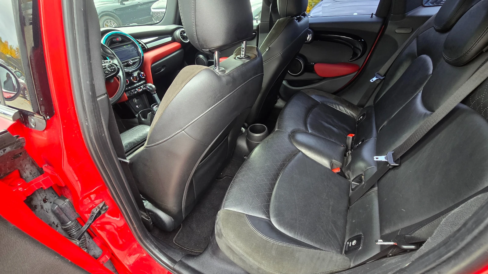 Mini Cooper s 2.0T, снимка 9 - Автомобили и джипове - 56726527