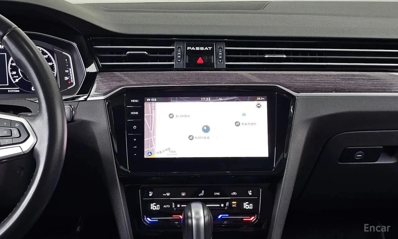 VW Passat, снимка 14 - Автомобили и джипове - 56729175