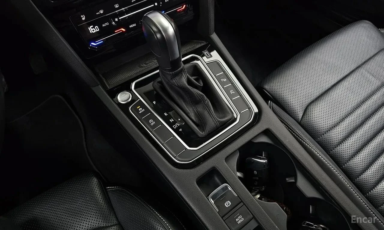 VW Passat, снимка 9 - Автомобили и джипове - 56729175
