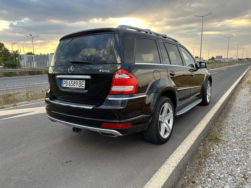 Mercedes-Benz GL 500 550 4 MATIC AMG .ГАЗ, РЕГИСТРИРАН, ОБСЛУЖЕН 158200, снимка 5 - Автомобили и джипове - 46997528