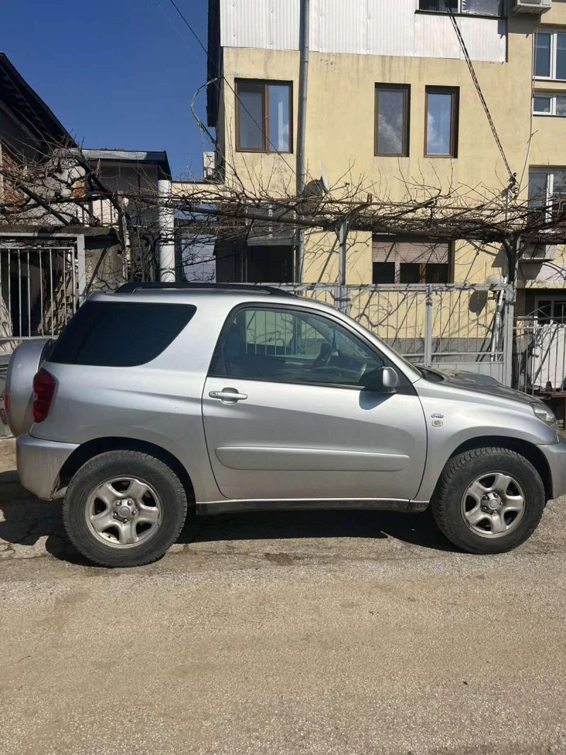 Toyota Rav4, снимка 6 - Автомобили и джипове - 49343960