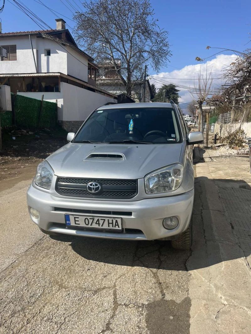 Toyota Rav4, снимка 2 - Автомобили и джипове - 49343960