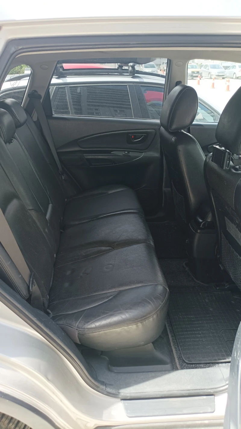 Hyundai Tucson 4x4, снимка 14 - Автомобили и джипове - 52070612