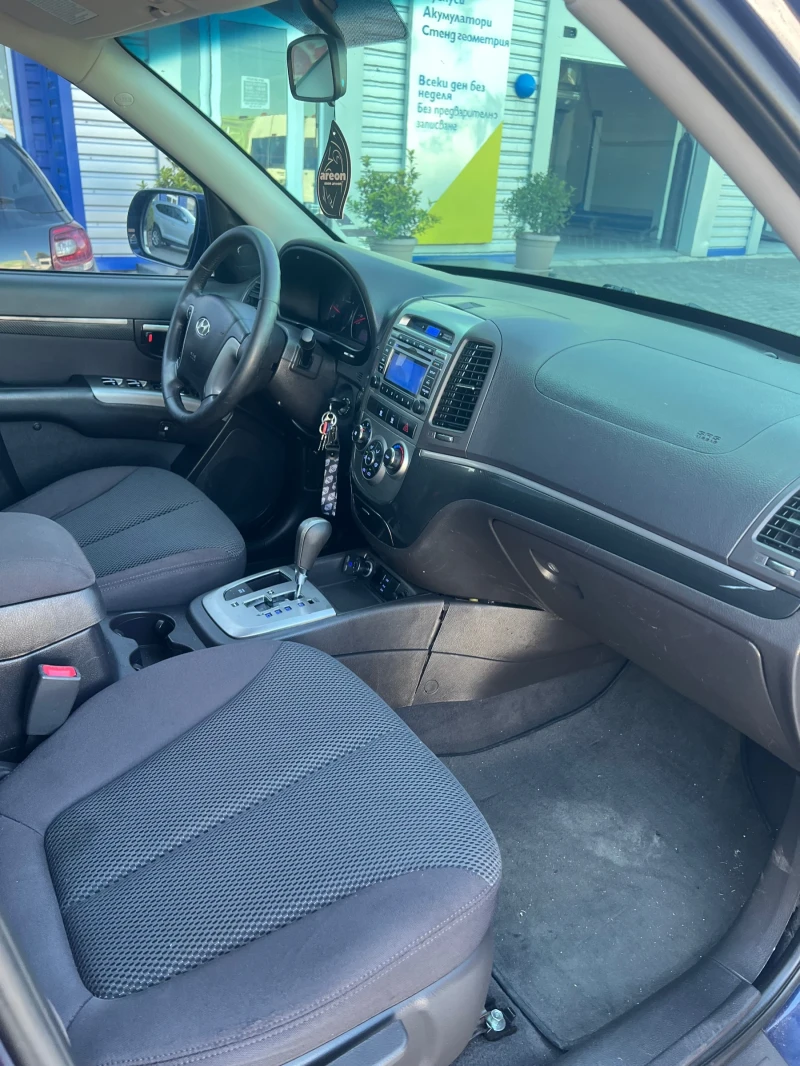 Hyundai Santa fe 2.2 CRDI, снимка 7 - Автомобили и джипове - 52171536