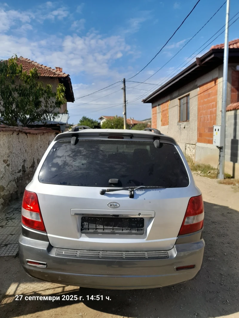 Kia Sorento 2.5, снимка 3 - Автомобили и джипове - 52311588