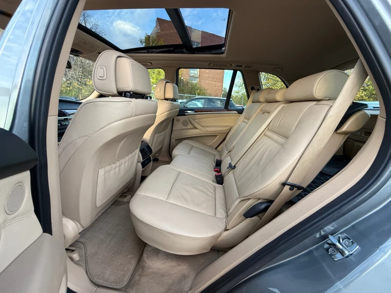 BMW X5 3.0D 235кс * Камери* * Панорама* * Швейцария* , снимка 14 - Автомобили и джипове - 52225808
