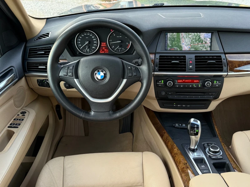 BMW X5 3.0D 235кс * Камери* * Панорама* * Швейцария* , снимка 10 - Автомобили и джипове - 52225808