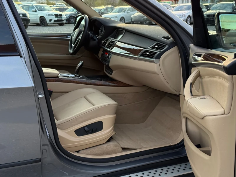 BMW X5 3.0D 235кс * Камери* * Панорама* * Швейцария* , снимка 11 - Автомобили и джипове - 52225808
