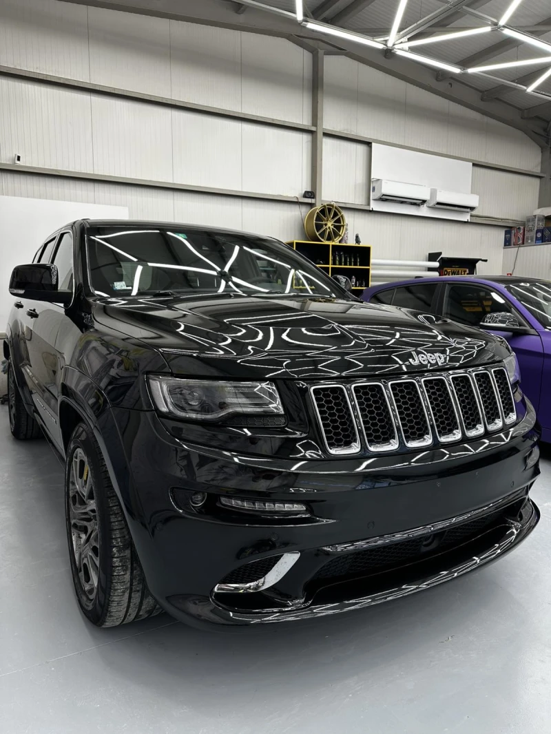 Jeep Grand cherokee SRT, снимка 4 - Автомобили и джипове - 52876283