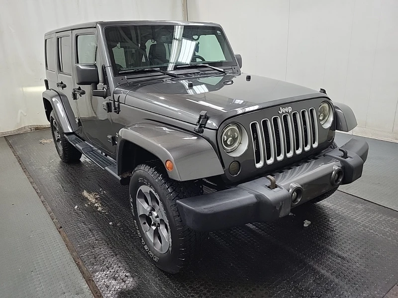 Jeep Wrangler * UNLIMITED SAHARA* CARFAX* , снимка 3 - Автомобили и джипове - 53204796